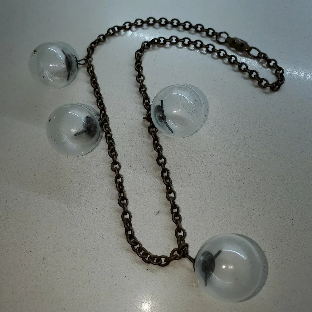 TRUE VINTAGE CLEAR BALL NECKLACE - Picture 1 of 2